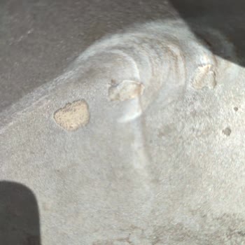 Lava Tavam Kaplaması Döküldü Yardımcı Olunmuyor.