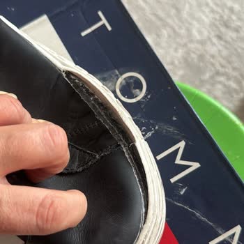 Boyner'den Aldığım Tommy Hilfiger Ayakkabı Hızla Açıldı Ve Değişim Reddedildi