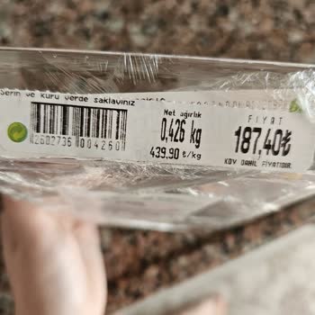 Carrefour SA Marketten Aldığımız Cevizli Köme Den Bir Sürü Böcek Çıktı
