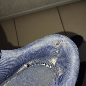 Puma Kalitesiz Ayakkabı Satıyor!