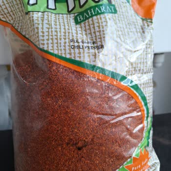 Itır Baharat Pul Biberin Rengi Değişik Ve Nanesi Acı Çıktı