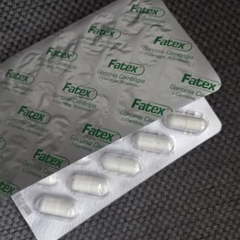 RC Farma İlaç İnsan Sağlığı Tehlikeye Atılıyor