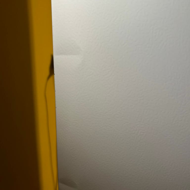 Hasarlı Ürün Teslimatı ve Yetersiz Müşteri Hizmetleri