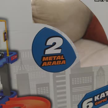 Erdem Oyuncak Süper Garaj XL (Plastik Araç )