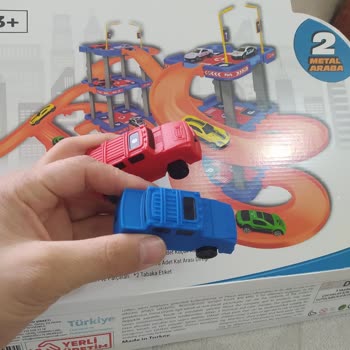 Erdem Oyuncak Süper Garaj XL (Plastik Araç )