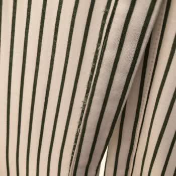 Zara Sold Me a Defective Dress and Won’t Allow an Exchange Without In-Store Visit