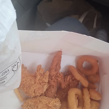 KFC Kova Menüde Eksik Ve Aldatıcı İçerik