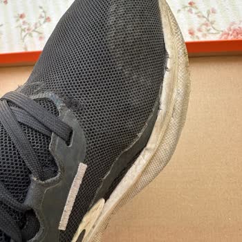 FLO Ayakkabı, FLO Muş, Nike