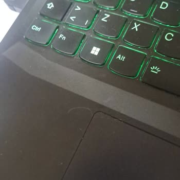 Media Markt Firmasının Teşhir Ürünü Laptop Satması