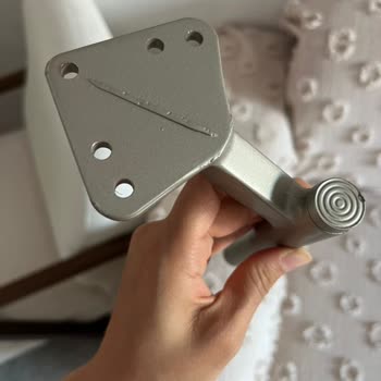 Enza Home Konsol Ayak Kırık Parça Hasarlı