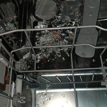 Karaca Züccaciye Karaca Granit Ve Çelik Tencere Kapaklarım Patlıyor