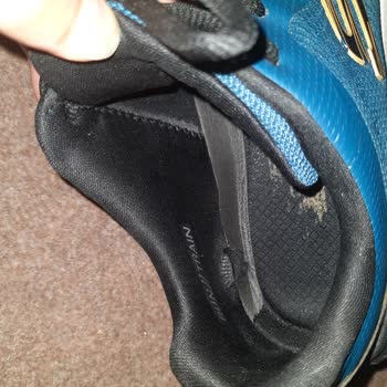 Skechers Ayakkabı 1 Ay Kullanımda Deforme Olması