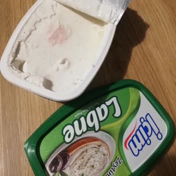 İçim Süt ve Süt Ürünleri İçim Labne Açıldığında Küflü Çıktı