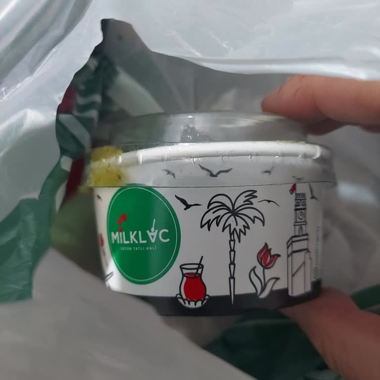 Milklaç Aşırı Ağır Yağlı İrmik Helvası