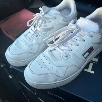 SuperStep'ten Alınan Tommy Hilfiger Ayakkabı Dikişlerinin Açılması!
