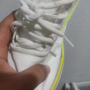 Skechers Marka Ayakkabı Altı 2. Giyişimde Açıldı