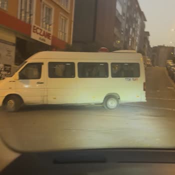 Transay Group Transay Şoförünün Arabayı Sokağın Başına Bırakıp Gitmesi