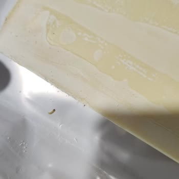 A101 Den Alınmış Beyaz Milka Çikolata