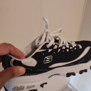 Spoutlet (spoutlet.sneakers) Sahte Skechers Ayakkabı Sorunu