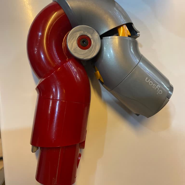 Dyson V12 Koltuk Altı Aparatı Garanti Kapsamında Değil