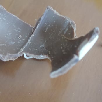 Çikolatadan Kurt Çıktı ve Çocuğumun Karnı Ağrıyor