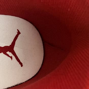 Sportive'den Gelen Air Jordan 1 Mid SE Ürünü Defolu ve Çakma Çıktı