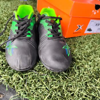 Kinetix Krampon Ayakkabının Hızlı Bozulması ve FLO'nun Yetersiz Müşteri Hizmeti