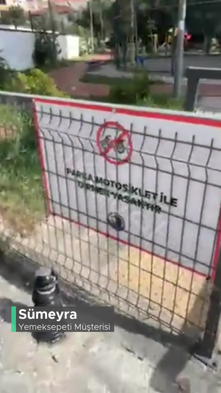 Yemeksepeti Kurye Mağduriyeti videonun kapak resmi