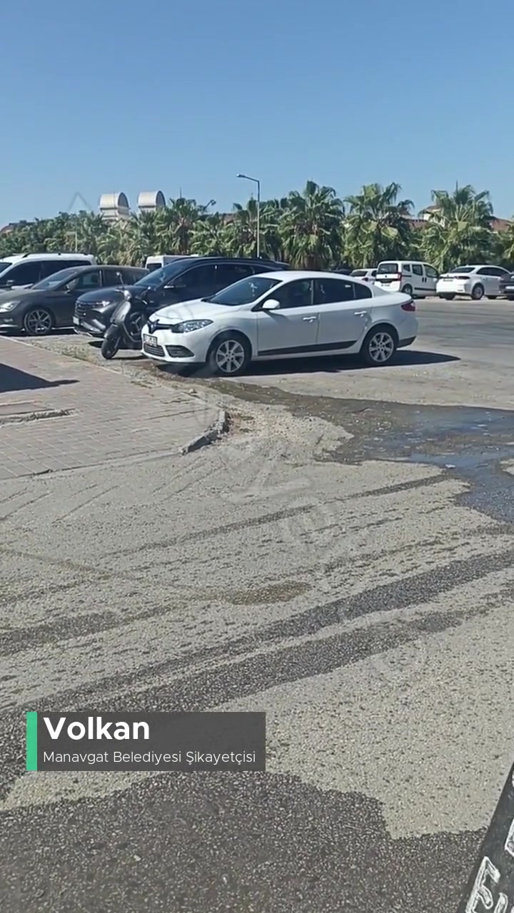 Manavgat Belediyesi Boru Patlağı Yer Altında videonun kapak resmi