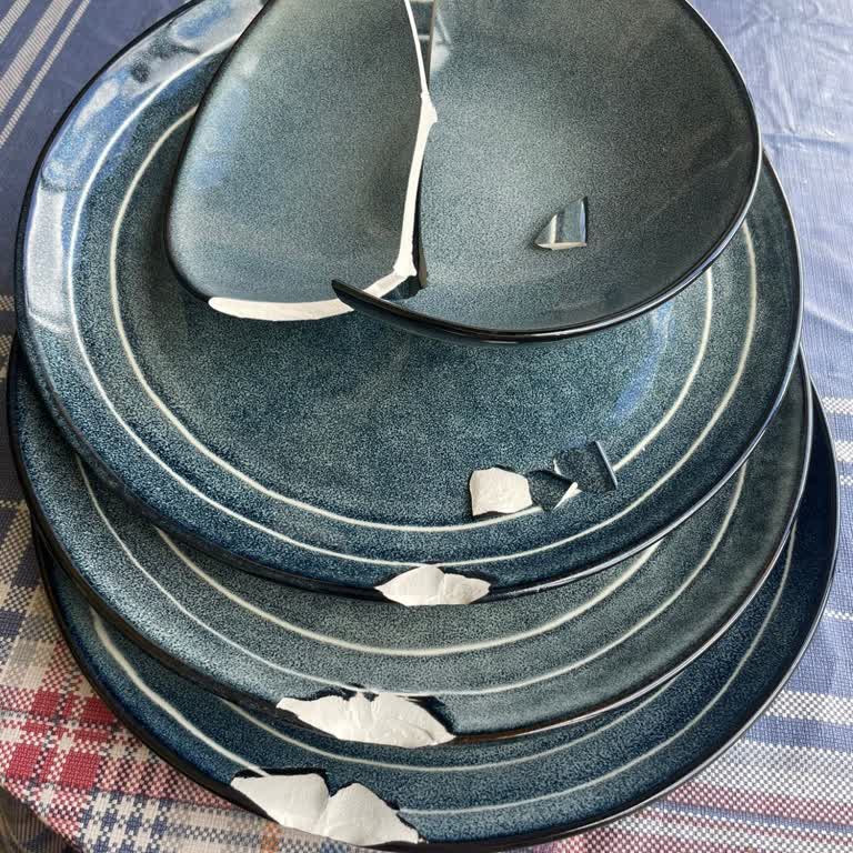 Jumbo'dan Aldığım Yemek Takımı Kırık Çıktı Ve İletişim Sorunları Yaşadım