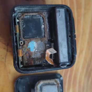 GoPro Mini Leaks Water and Can’t Be Repaired – Not Worth the Price