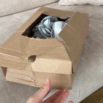 Sneakersepeti.com Defolu Ürün Gönderiyor Müşteri Memnuniyeti Yok!