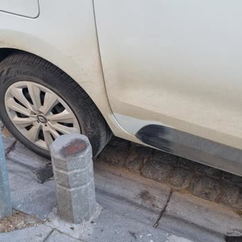 Sixt Rent a Car'dan Kiraladığım Araçta Oluşan Ufak Çizik İçin Fahiş Hasar Bedeli Talebi