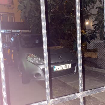 Bahçeme Araç Park Edilmesi ve Toz Sorunu