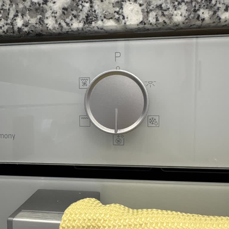 Altüst Pişirme Sorunu ile Hayal Kırıklığı Yaratan Fırın