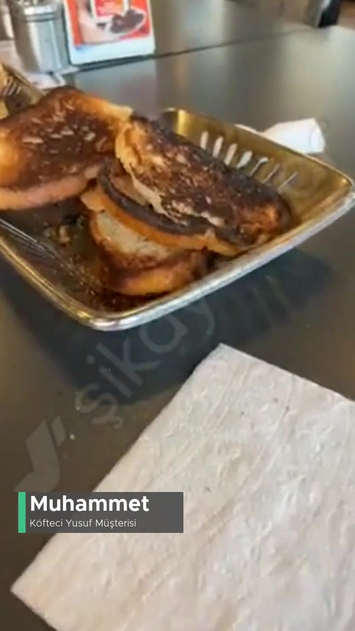 Köfteci Yusuf Yanık Ekmek Taş Gibi videonun kapak resmi