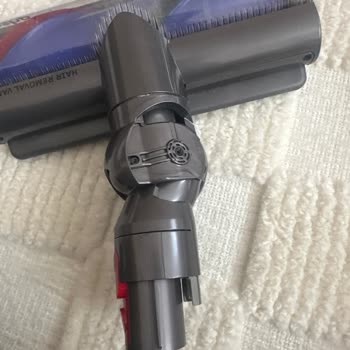 Dyson Vacuum Head Malfunctions Twice in One Year, Poor Customer Support