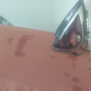 Tefal Ütü İlk Kullanımda Su Akıtıyor ve Deforme