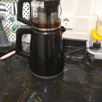 Düğün hediyesi çaycı ilk kullanımda patladı