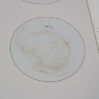 Arçelik Elektrikli Ocak Cam Yüzeyinde Lekeler ve Temizlik Sorunu