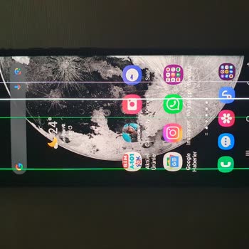 Samsung Galaxy S20 Plus Ekran Sorunu: Kronik Çizgiler
