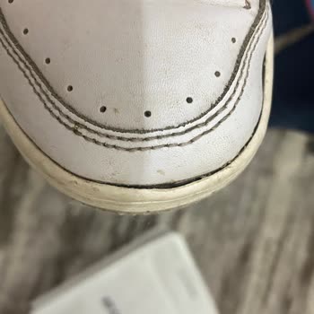 Nike Ayakkabılarımın Yanları 5 Ayda Açıldı