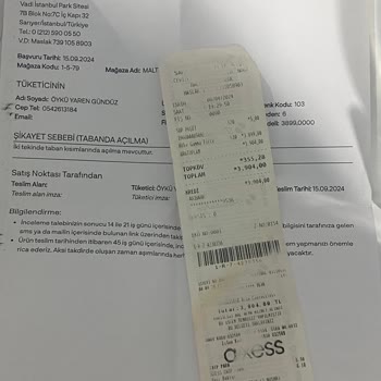 Nike Ayakkabılarımın Yanları 5 Ayda Açıldı