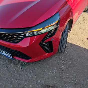 Araç Kiralama Şirketi Haksız Hasar Bedeli Çekti