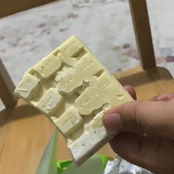 Eksik Çikolata Kareleri