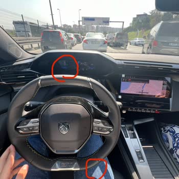 Peugeot 308 Direksiyon Kaplaması ve Ekran Kapanma Sorunları