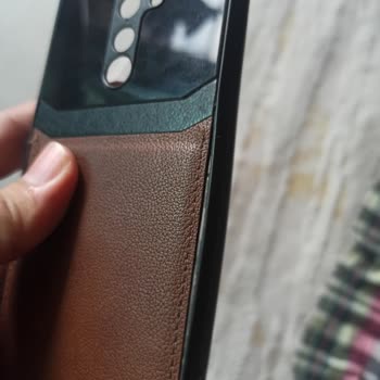 Kalitesiz Telefon Kılıfı ve Yetersiz Müşteri Hizmeti