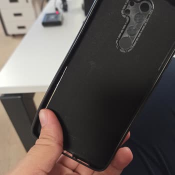 Kalitesiz Telefon Kılıfı ve Yetersiz Müşteri Hizmeti