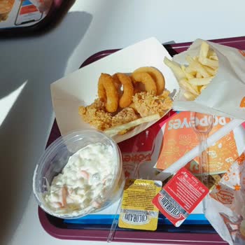 Bozuk Ürün ve Düşük Kalite: Popeyes İzmir Optimum Şikayeti