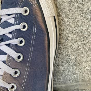 Converse Ayakkabıda 3 Ayda Renk Değişimi Sorunu